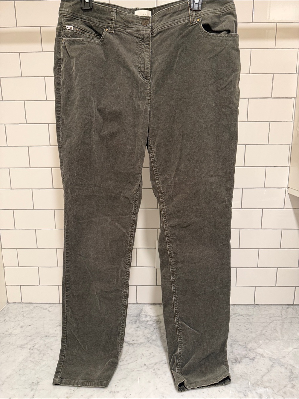 Chico’s Charcoal Gray Corduroy Straight Leg Pants Size 1.5 US 10